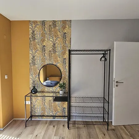 Moderne 3-zimmer-wohnung Nahe Dem Schloss Apartment *