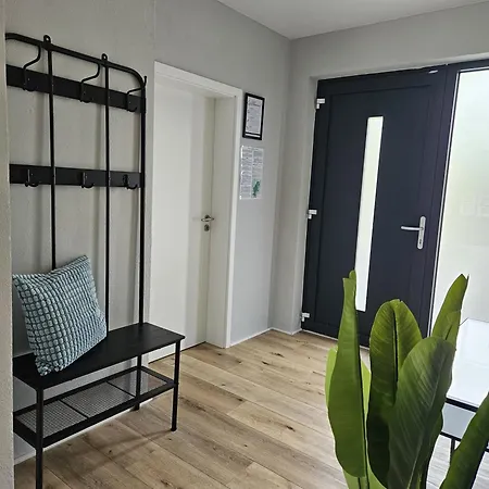 Moderne 3-zimmer-wohnung Nahe Dem Schloss Apartment *
